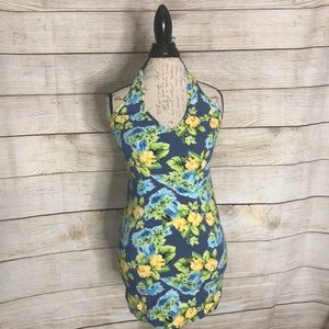 Halter top with floral Hawaiian inspiration